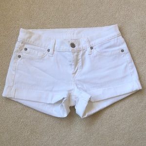 7 For All Man Kind Roll Up Short White Size 25